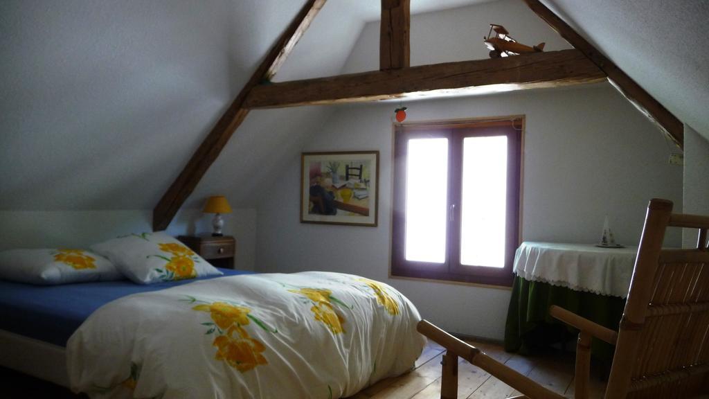 Bed and Breakfast La Chouette A L'Heure Du Pinson Saint-Pierre-d'Entremont  Pokoj fotografie